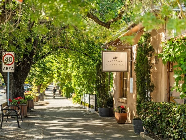 89 Mount Barker Road & 1 Hereford Avenue Hahndorf SA 5245