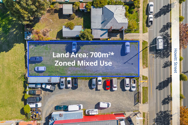 827 Howitt Street Wendouree VIC 3355 827 Howitt Street Wendouree VIC 3355