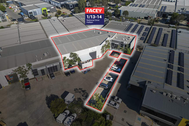 Unit 1/13-14 National Drive Hallam VIC 3803