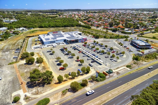465 Albany Highway Orana WA 6330