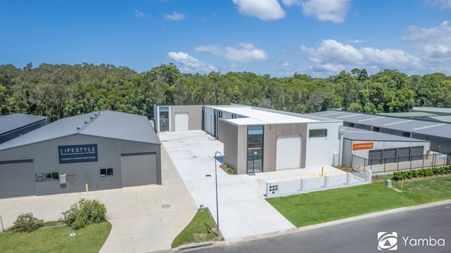 Units 3 & 4/26 Fairtrader Drive Yamba NSW 2464
