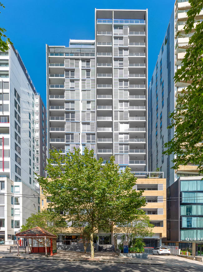225 Miller Street North Sydney NSW 2060 225 Miller Street North Sydney NSW 2060