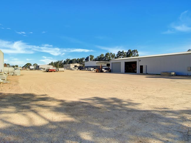 143 Bosworth Road Bairnsdale VIC 3875 143 Bosworth Road Bairnsdale VIC 3875