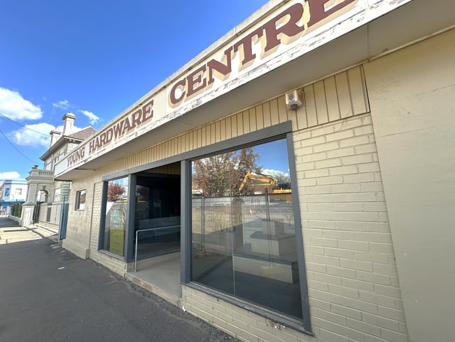 37 Lynch Street Young NSW 2594