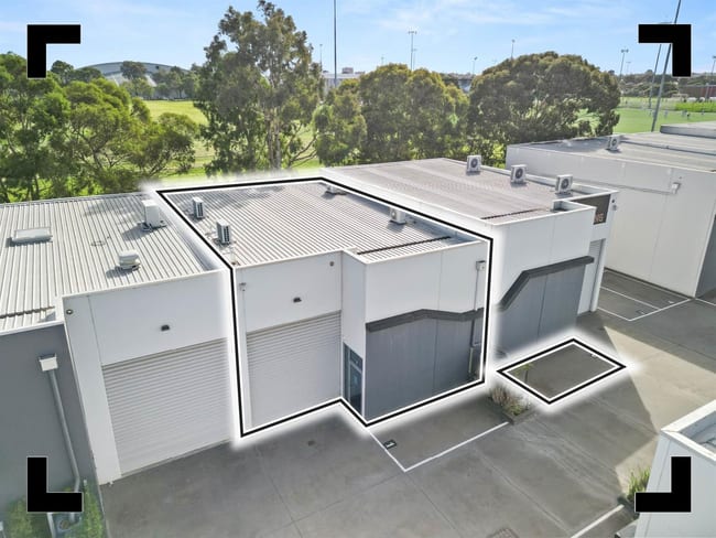 2/55 McClure Street Thornbury VIC 3071 2/55 McClure Street Thornbury VIC 3071
