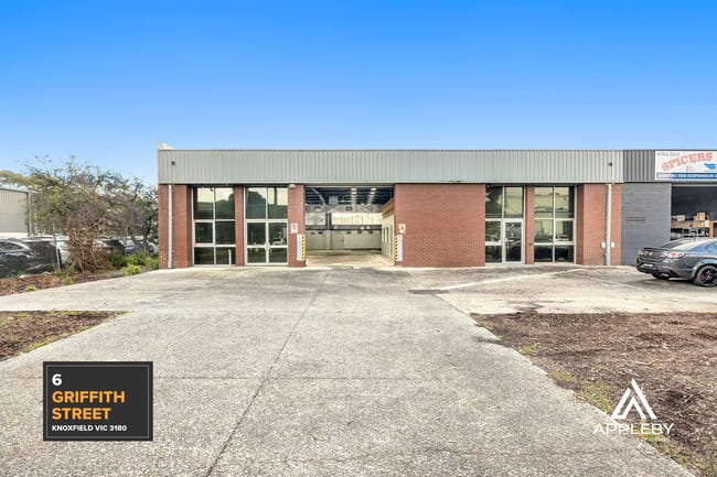 6 Griffith Street Knoxfield VIC 3180 6 Griffith Street Knoxfield VIC 3180