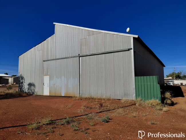 31 Railway Street Meekatharra WA 6642 31 Railway Street Meekatharra WA 6642
