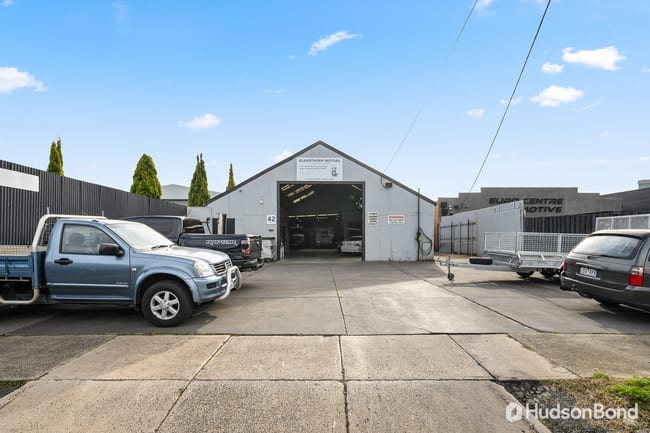 42 Fraser Street Airport West VIC 3042 42 Fraser Street Airport West VIC 3042