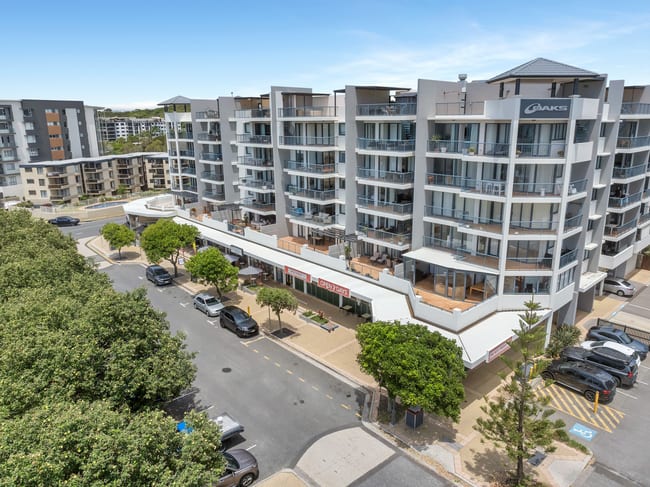 107-109 & 111/102 Alexandra Parade Alexandra Headland QLD 4572 107-109 & 111/102 Alexandra Parade Alexandra Headland QLD 4572