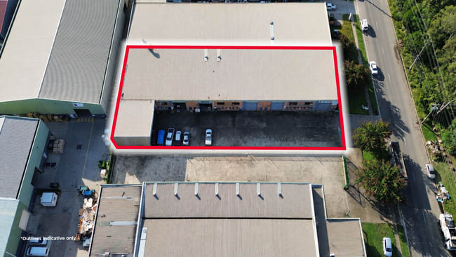 48 Riverside Road Chipping Norton NSW 2170 48 Riverside Road Chipping Norton NSW 2170