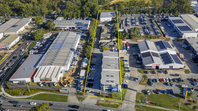 350-352 Brisbane Road Arundel QLD 4214