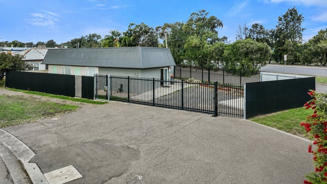 52-54 Gunnedah Road Tamworth NSW 2340 52-54 Gunnedah Road Tamworth NSW 2340