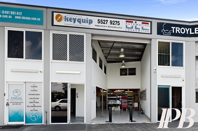 3/11 Expansion Street Molendinar QLD 4214 3/11 Expansion Street Molendinar QLD 4214