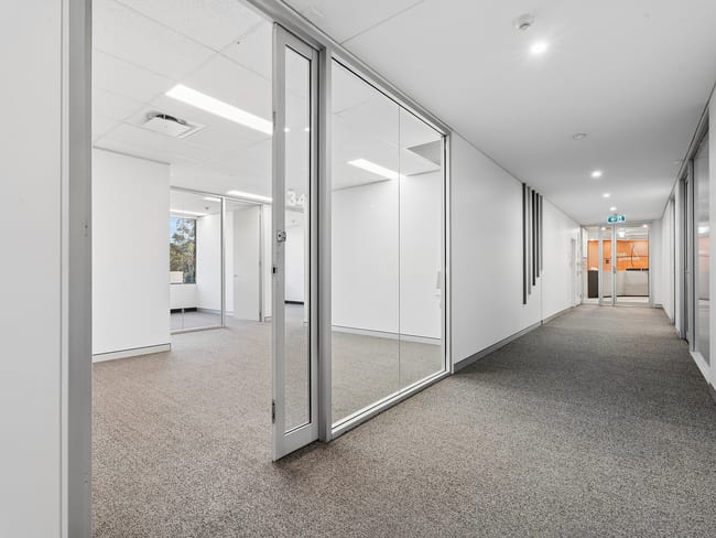 Suite 34/6 Meridian Place Bella Vista NSW 2153 Suite 34/6 Meridian Place Bella Vista NSW 2153