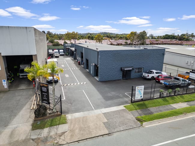 32 Brendan Drive Nerang QLD 4211
