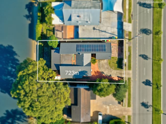 98 Ashmore Road Bundall QLD 4217 98 Ashmore Road Bundall QLD 4217