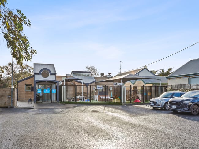 86 Beach Road Torquay VIC 3228 86 Beach Road Torquay VIC 3228