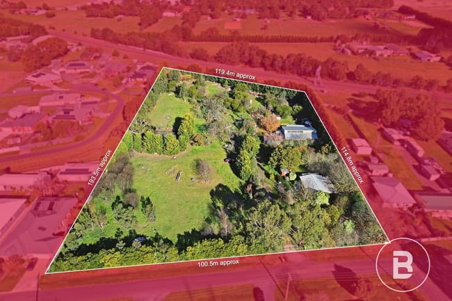 15 Walsh Street Ballan VIC 3342 15 Walsh Street Ballan VIC 3342