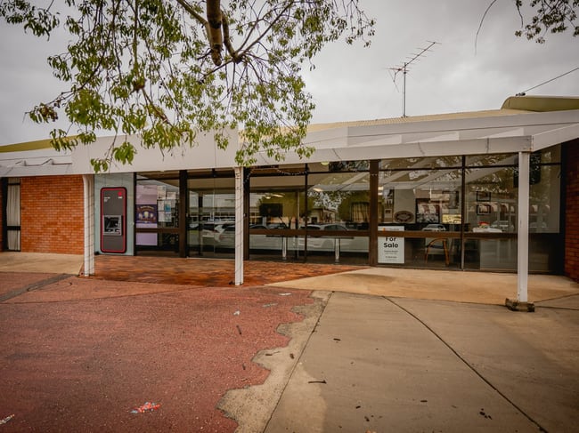41 Cambridge street Mitchell QLD 4465 41 Cambridge street Mitchell QLD 4465