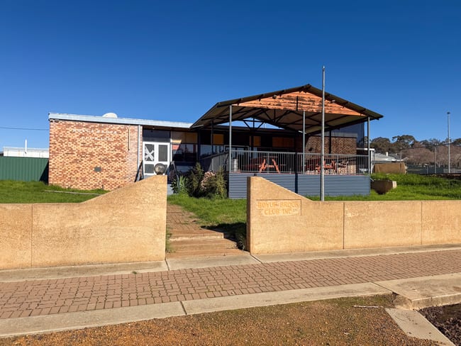 2 Dickson Street Boyup Brook WA 6244