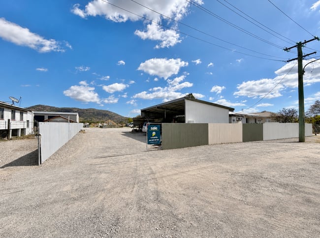 12 Kimberley Street Stuart QLD 4811