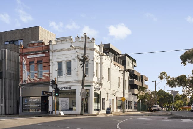 735 Burwood Road Hawthorn VIC 3122 735 Burwood Road Hawthorn VIC 3122