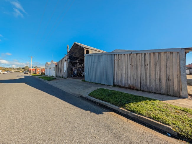 21 Muir Avenue Kerang VIC 3579 21 Muir Avenue Kerang VIC 3579