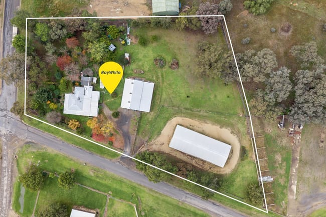 19 Wickham Lane Young NSW 2594
