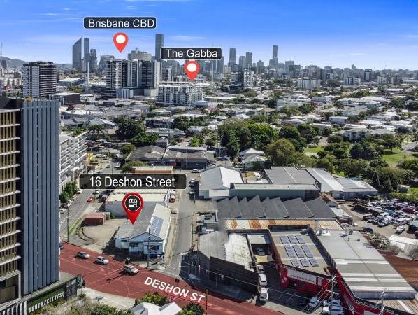 16 Deshon Street Woolloongabba QLD 4102