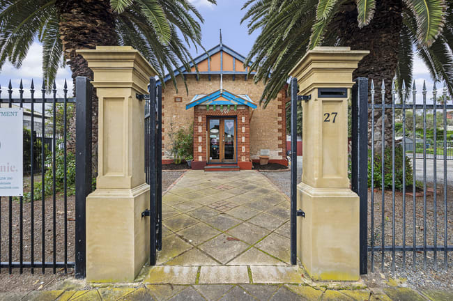 25-27 Gawler Street Port Noarlunga SA 5167