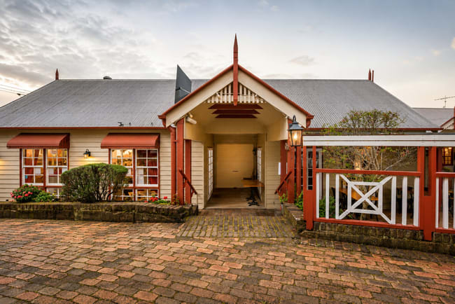 3/182 Main Street Montville QLD 4560 3/182 Main Street Montville QLD 4560