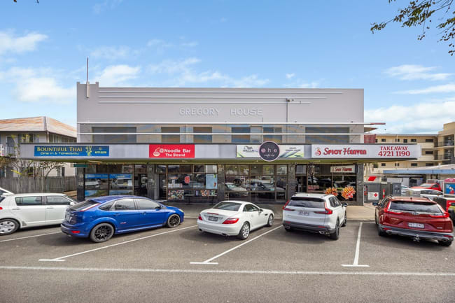 52 Gregory Street North Ward QLD 4810