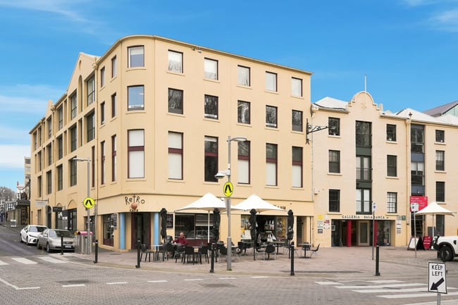 Suite 17/31-35 Salamanca Place Battery Point TAS 7004 Suite 17/31-35 Salamanca Place Battery Point TAS 7004