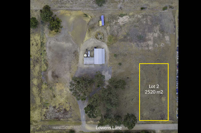 2/74 Lowens Lane Benalla VIC 3672