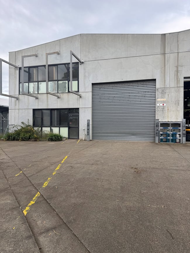 17 Hocking Street Coburg North VIC 3058 17 Hocking Street Coburg North VIC 3058