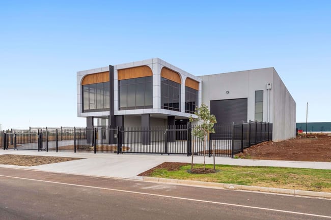 1&2/19 Cox Road Melton VIC 3337 1&2/19 Cox Road Melton VIC 3337