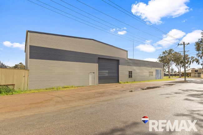 15-17 Joffre Street Junee NSW 2663