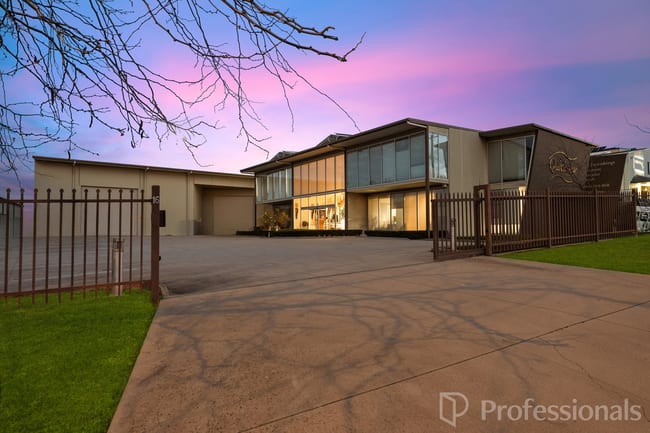16 Bradwardine Road Robin Hill NSW 2795 16 Bradwardine Road Robin Hill NSW 2795