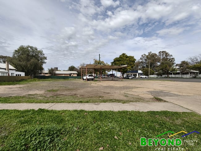 97 Castlereagh Street Coonamble NSW 2829