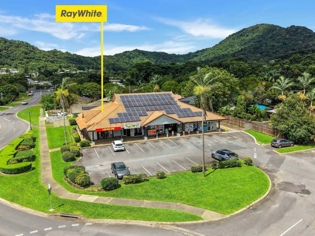 1 & 2/77-81 Loridan Drive Brinsmead QLD 4870