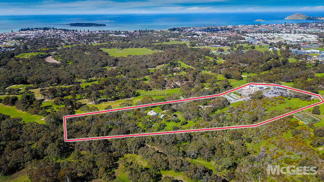 16 Ambrose View Victor Harbor SA 5211