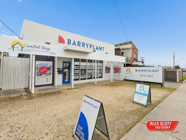 75-77 Phillip Island Road San Remo VIC 3925 75-77 Phillip Island Road San Remo VIC 3925