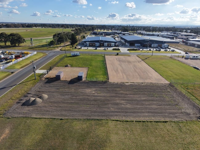 98 Holloway Street Bairnsdale VIC 3875 98 Holloway Street Bairnsdale VIC 3875