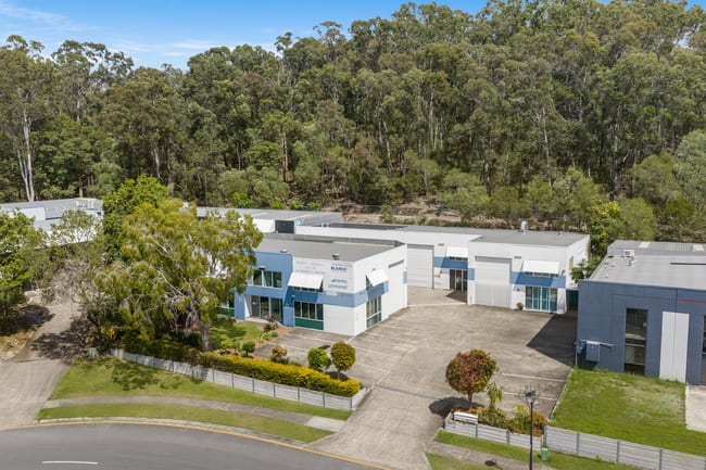 2/13 Leda Drive Burleigh Heads QLD 4220 2/13 Leda Drive Burleigh Heads QLD 4220