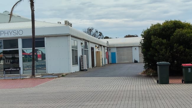 UNIT 12/5 North Quay Boulevard Port Lincoln SA 5606 UNIT 12/5 North Quay Boulevard Port Lincoln SA 5606