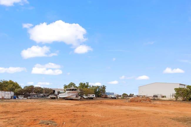 45 McDaniel Road Minyirr WA 6725 45 McDaniel Road Minyirr WA 6725