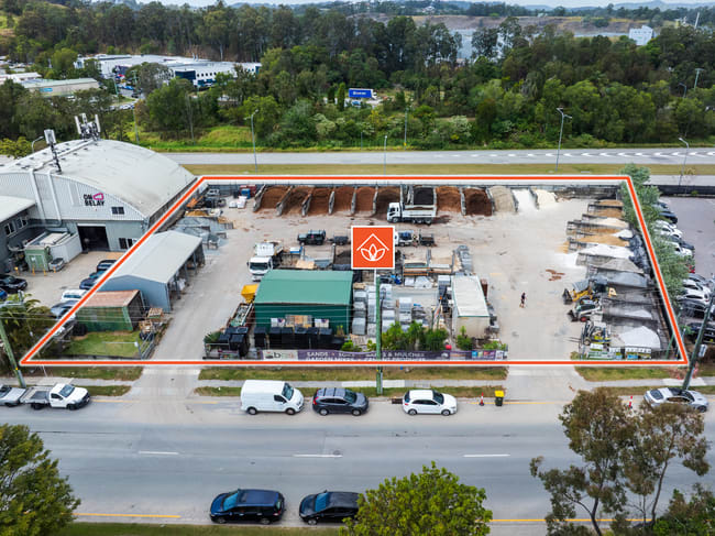 40-42 Hutchinson Street Burleigh Heads QLD 4220 40-42 Hutchinson Street Burleigh Heads QLD 4220