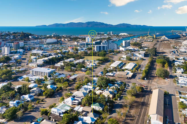 20 Perkins Street South Townsville QLD 4810 20 Perkins Street South Townsville QLD 4810
