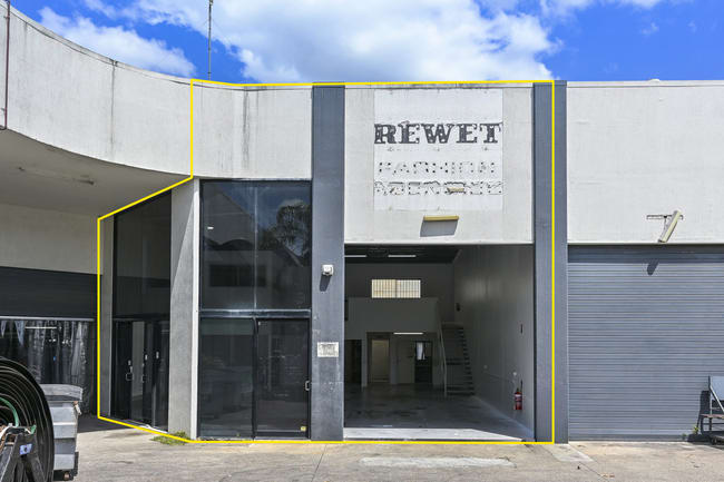 2/20 Hutchinson Street Burleigh Heads QLD 4220 2/20 Hutchinson Street Burleigh Heads QLD 4220
