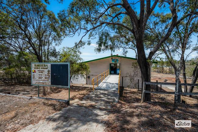 21 Yaralla Street Barney Point QLD 4680 21 Yaralla Street Barney Point QLD 4680